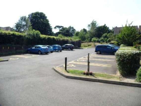 1&nbsp;Bedroom&nbsp;Detached