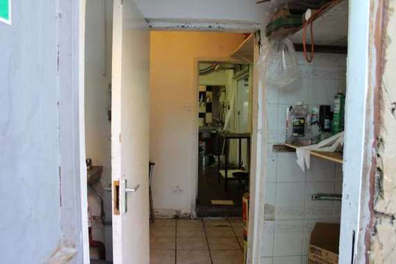 E13  London, E13 8HR