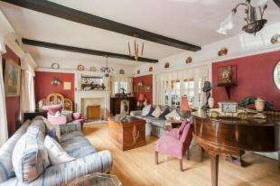 5 Bedroom Detached
