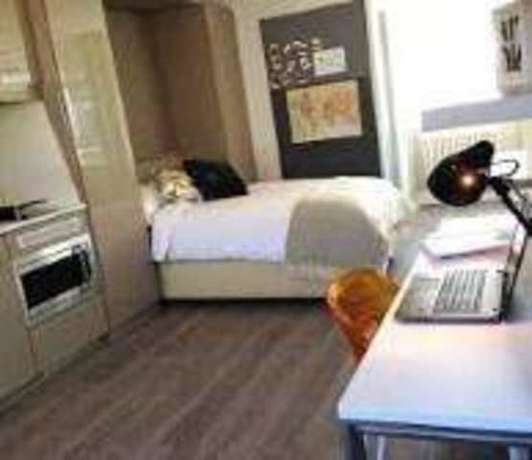 1 Bedroom Flat