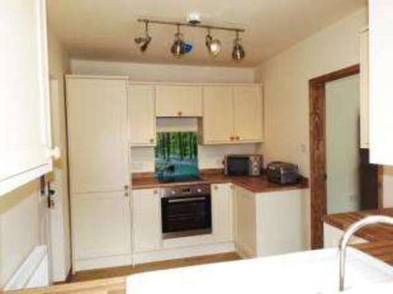 3 Bedroom Semi-Detac...