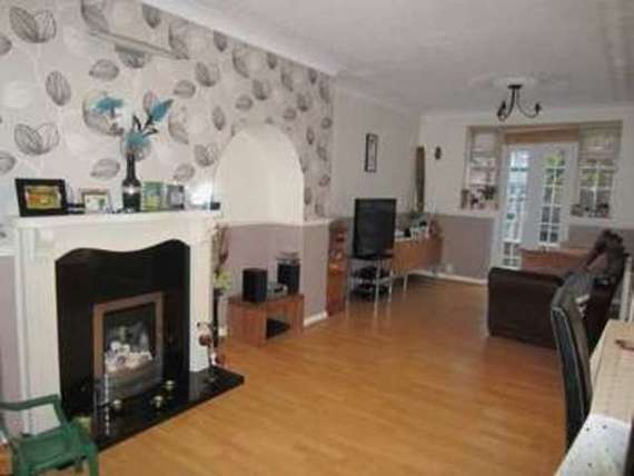 4 Bedroom Property