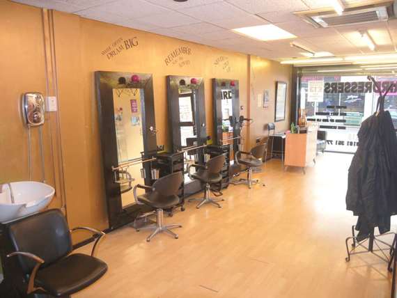 Market Street  Hyde, SK14 1HL