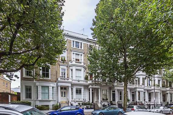 Marloes Road  London, W8 5LH