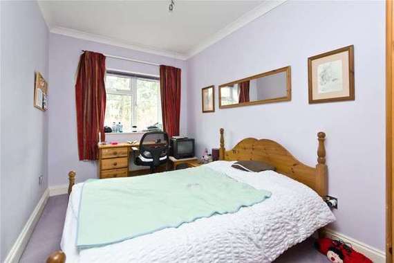 5&nbsp;Bedroom&nbsp;Semi-Detac...