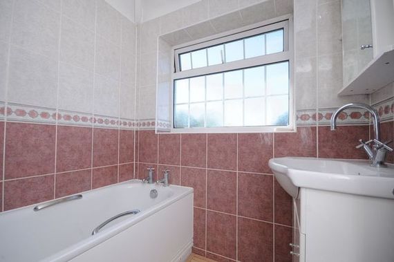 4&nbsp;Bedroom&nbsp;Semi-Detac...