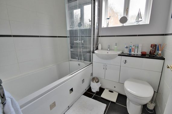 4&nbsp;Bedroom&nbsp;Detached