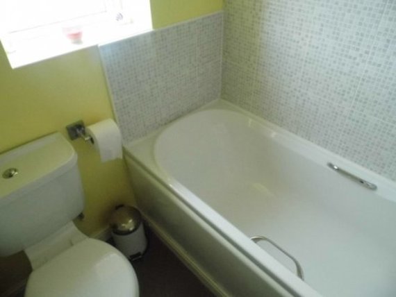 3 Bedroom Semi-Detac...