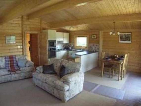 2&nbsp;Bedroom&nbsp;Detached