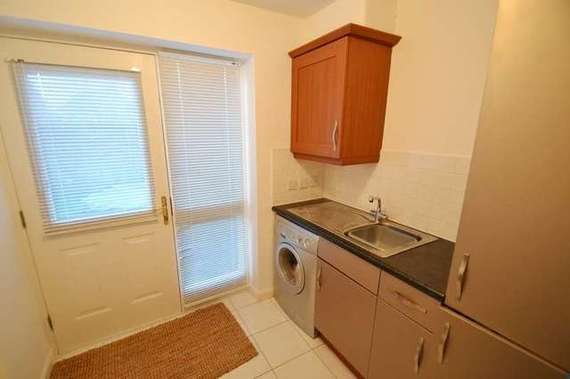 3 Bedroom End of Ter...