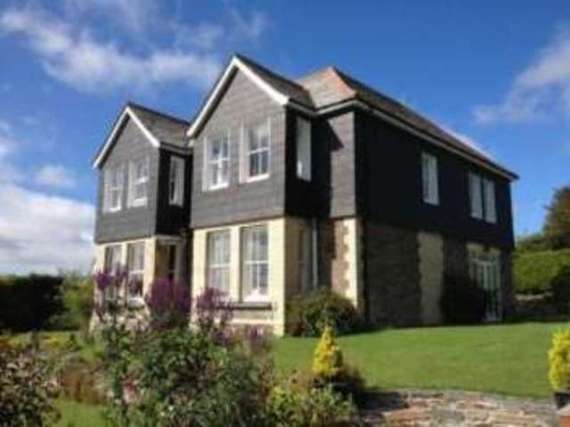 6&nbsp;Bedroom&nbsp;Detached