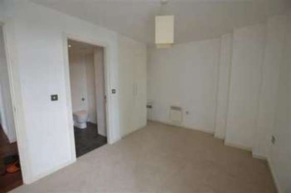 2 Bedroom Flat