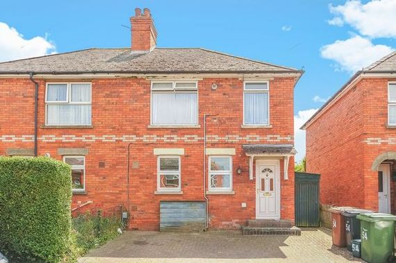 3 Bedroom Semi-Detac...