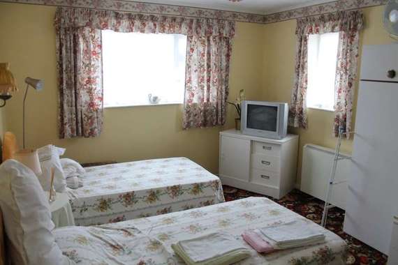 2&nbsp;Bedroom&nbsp;Detached