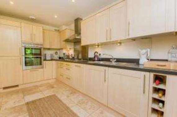 3&nbsp;Bedroom&nbsp;Semi-Detac...