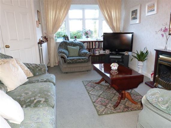 3 Bedroom Semi-Detac...