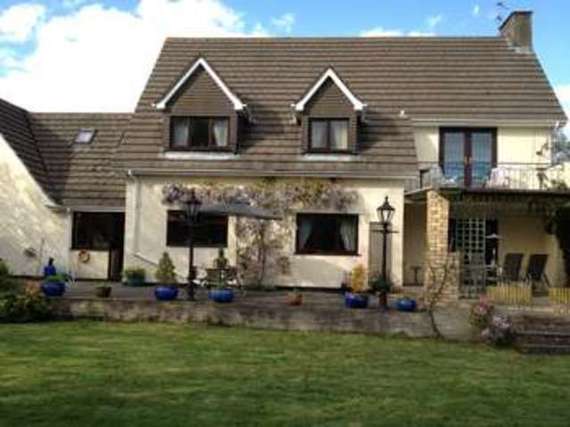 6&nbsp;Bedroom&nbsp;Detached