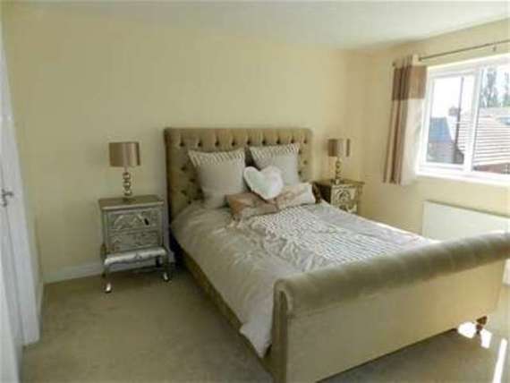 5 Bedroom Detached