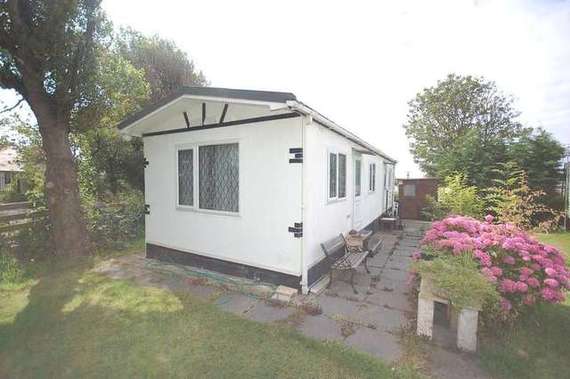 2&nbsp;Bedroom&nbsp;Detached