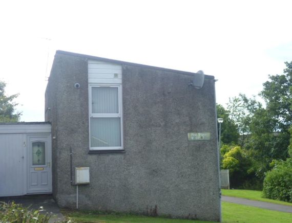 2 Bedroom Flat