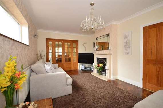 5 Bedroom Bungalow