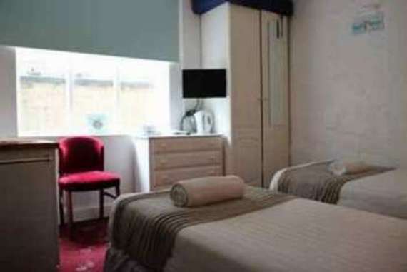 18&nbsp;Bedroom&nbsp;Detached