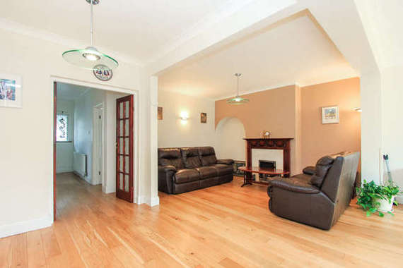 4&nbsp;Bedroom&nbsp;Semi-Detac...