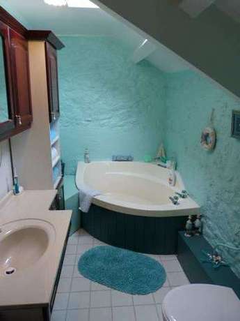 4&nbsp;Bedroom&nbsp;Semi-Detac...