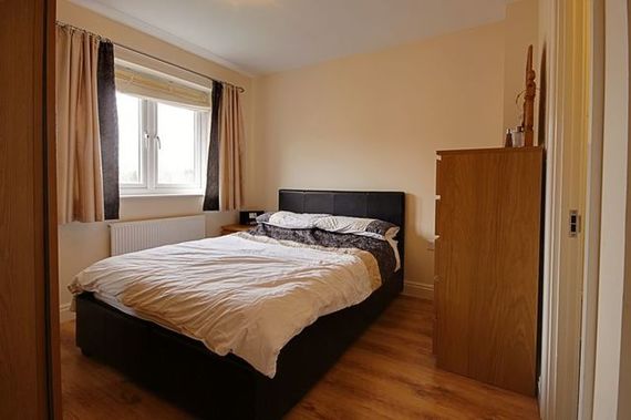 3 Bedroom Semi-Detac...