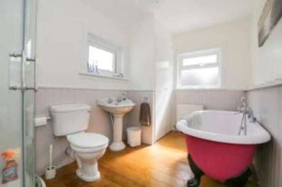3 Bedroom Semi-Detac...