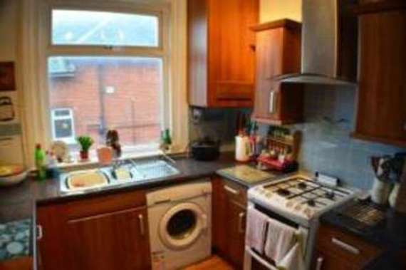 2 Bedroom Maisonette