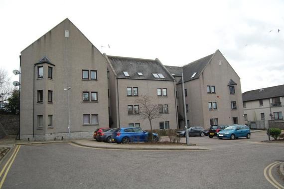 2 Bedroom Flat