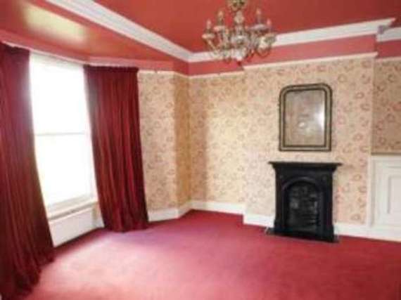 4&nbsp;Bedroom&nbsp;Semi-Detac...