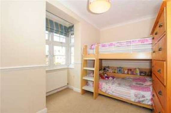 2&nbsp;Bedroom&nbsp;End of Ter...