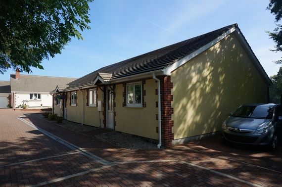 2&nbsp;Bedroom&nbsp;Detached