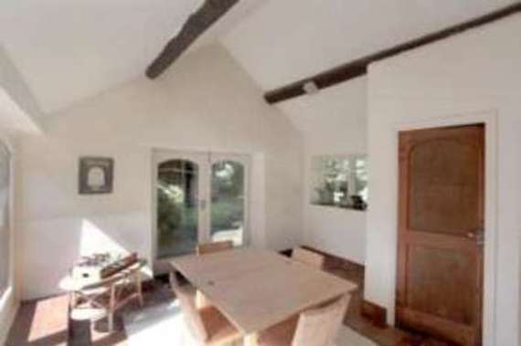 5&nbsp;Bedroom&nbsp;Detached