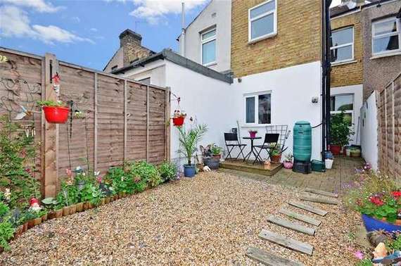 2 Bedroom Terraced