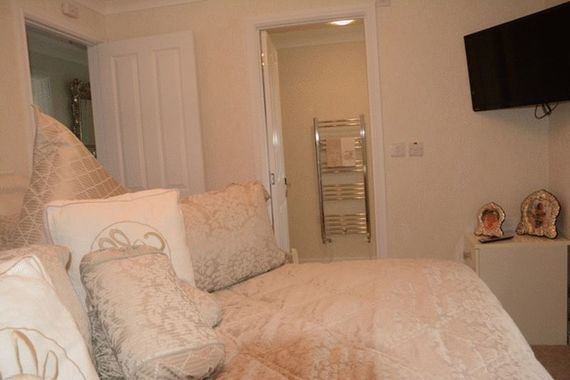 2 Bedroom Property