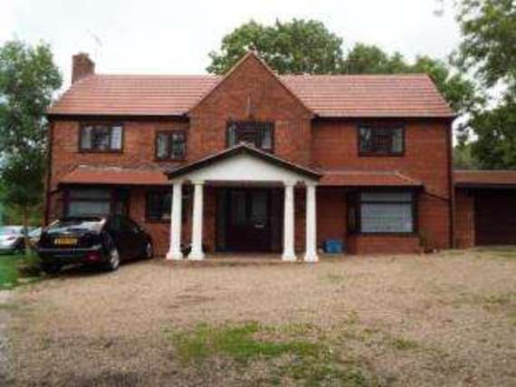 5&nbsp;Bedroom&nbsp;Detached