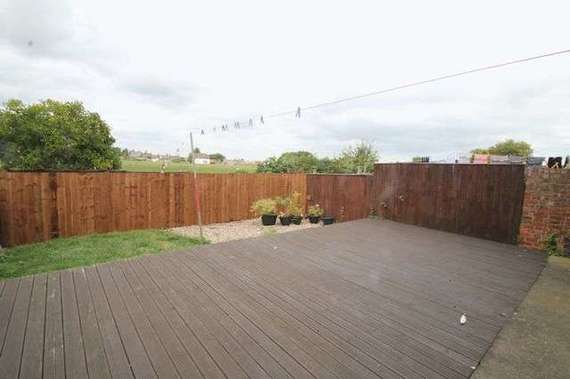 3&nbsp;Bedroom&nbsp;Semi-Detac...