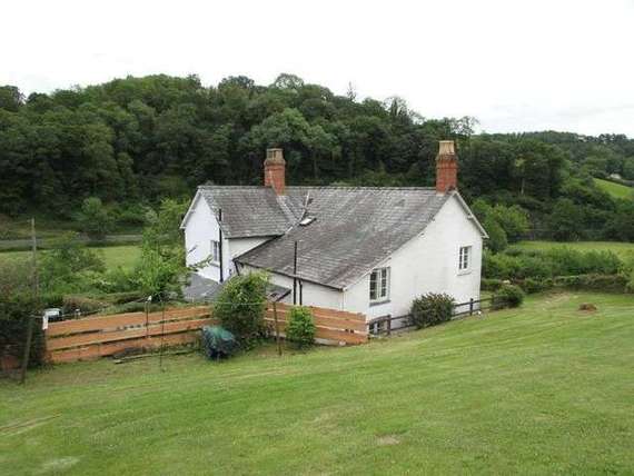 4&nbsp;Bedroom&nbsp;Detached