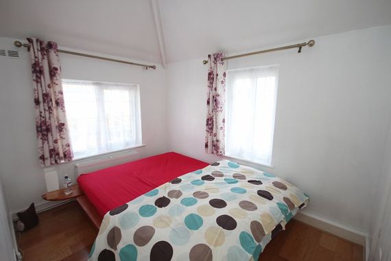 3&nbsp;Bedroom&nbsp;Semi-Detac...