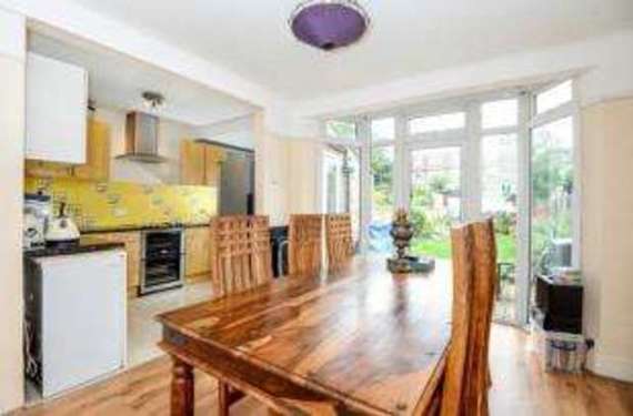 4&nbsp;Bedroom&nbsp;End of Ter...