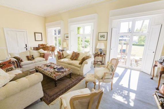 5 Bedroom Semi-Detac...