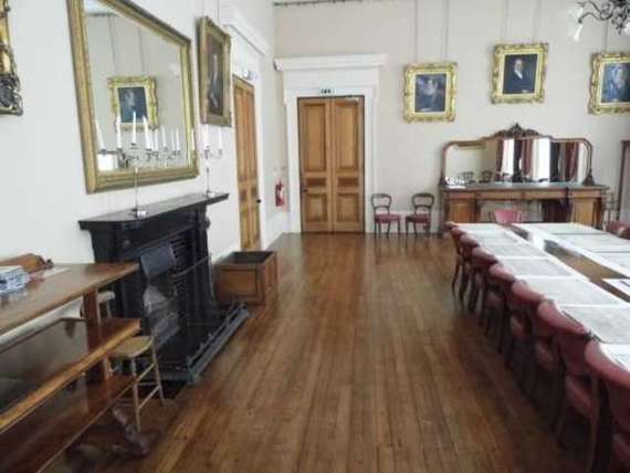 2 Bedroom Apartment