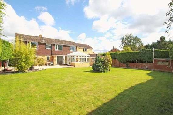 5 Bedroom Detached