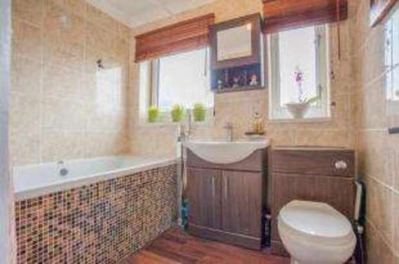 3&nbsp;Bedroom&nbsp;Semi-Detac...