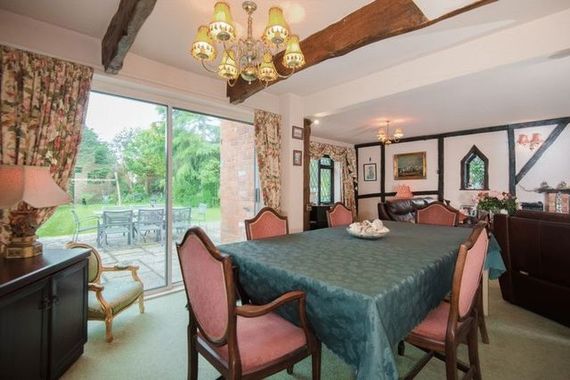 7&nbsp;Bedroom&nbsp;Detached