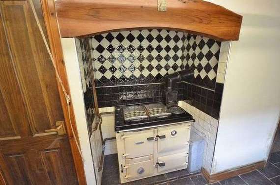 2&nbsp;Bedroom&nbsp;Detached