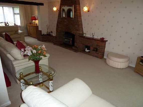 4&nbsp;Bedroom&nbsp;Detached